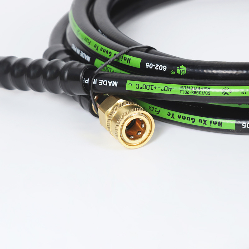 Frakobling af højtryks vandrør i husholdningskloakker